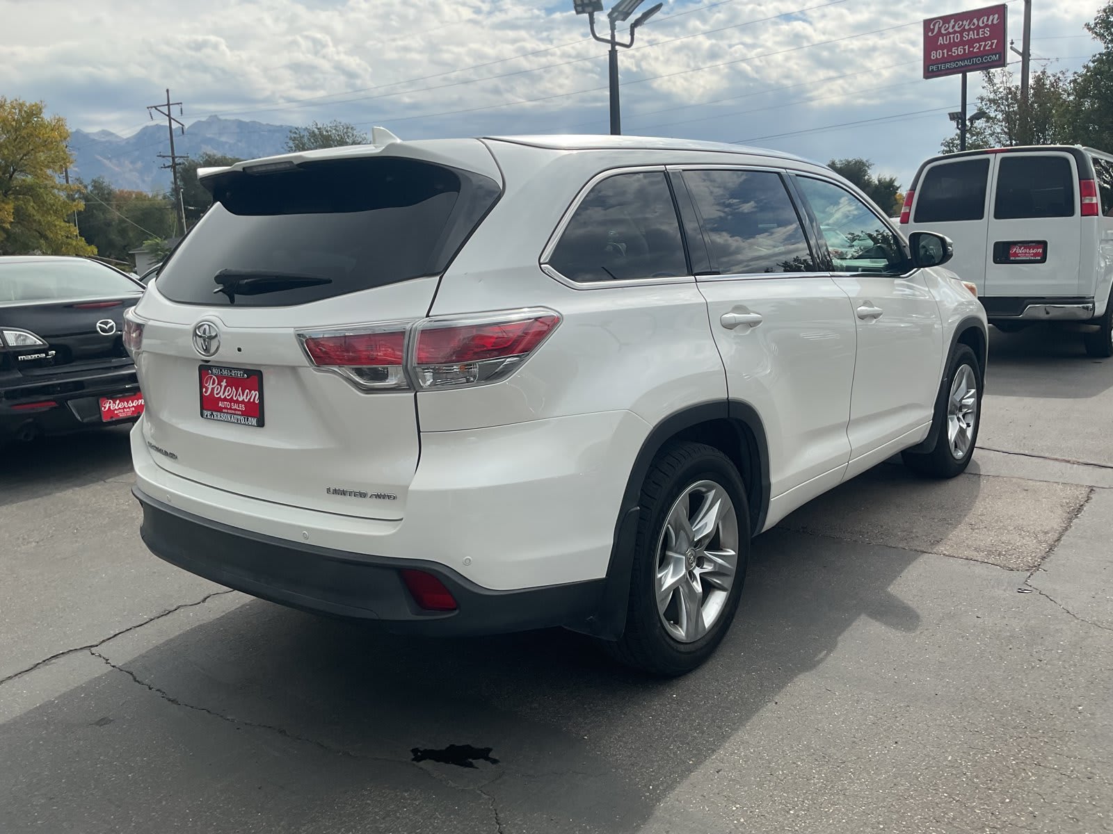 2014 Toyota Highlander used sport utility for sale at Peterson Auto Sales in Midvale, UT — photo 6 of 23
