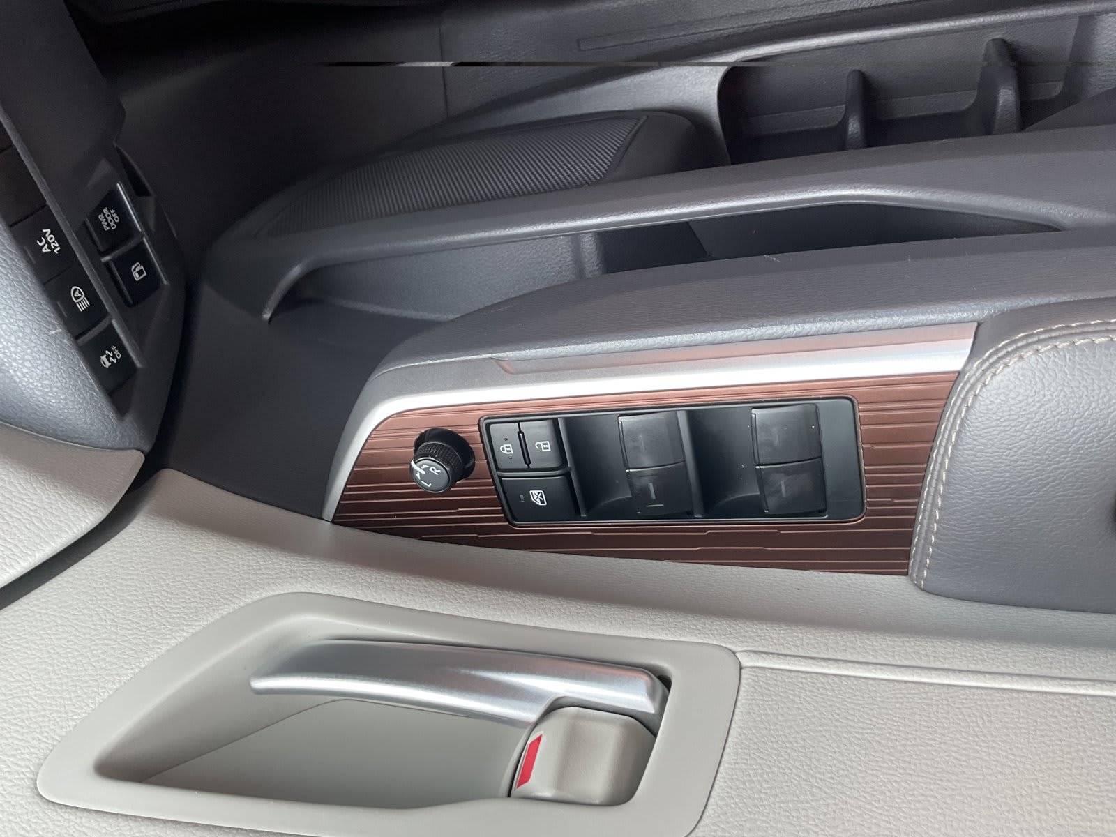 2022 Toyota Sienna used mini-van, passenger for sale at Peterson Auto Sales in Midvale, UT — photo 21 of 23