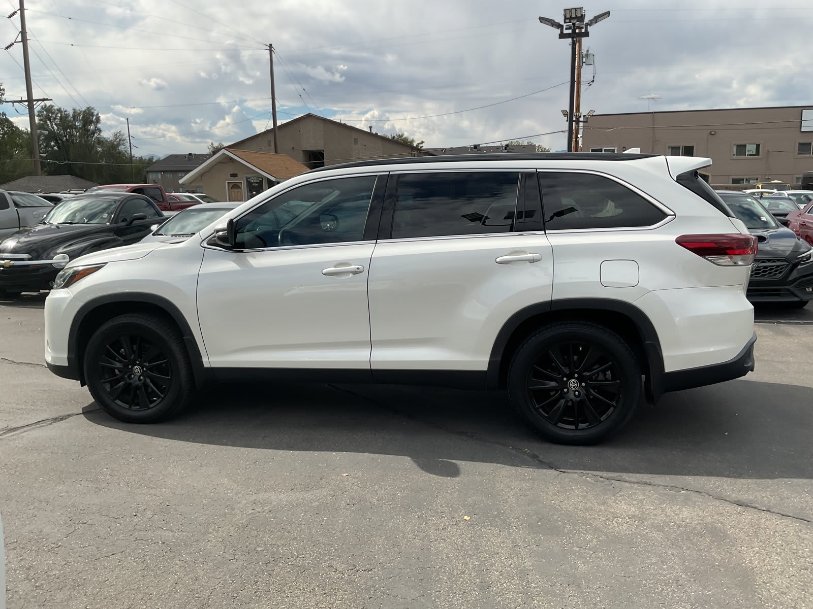 2019 Toyota Highlander used sport utility for sale at Peterson Auto Sales in Midvale, UT — photo 4 of 22