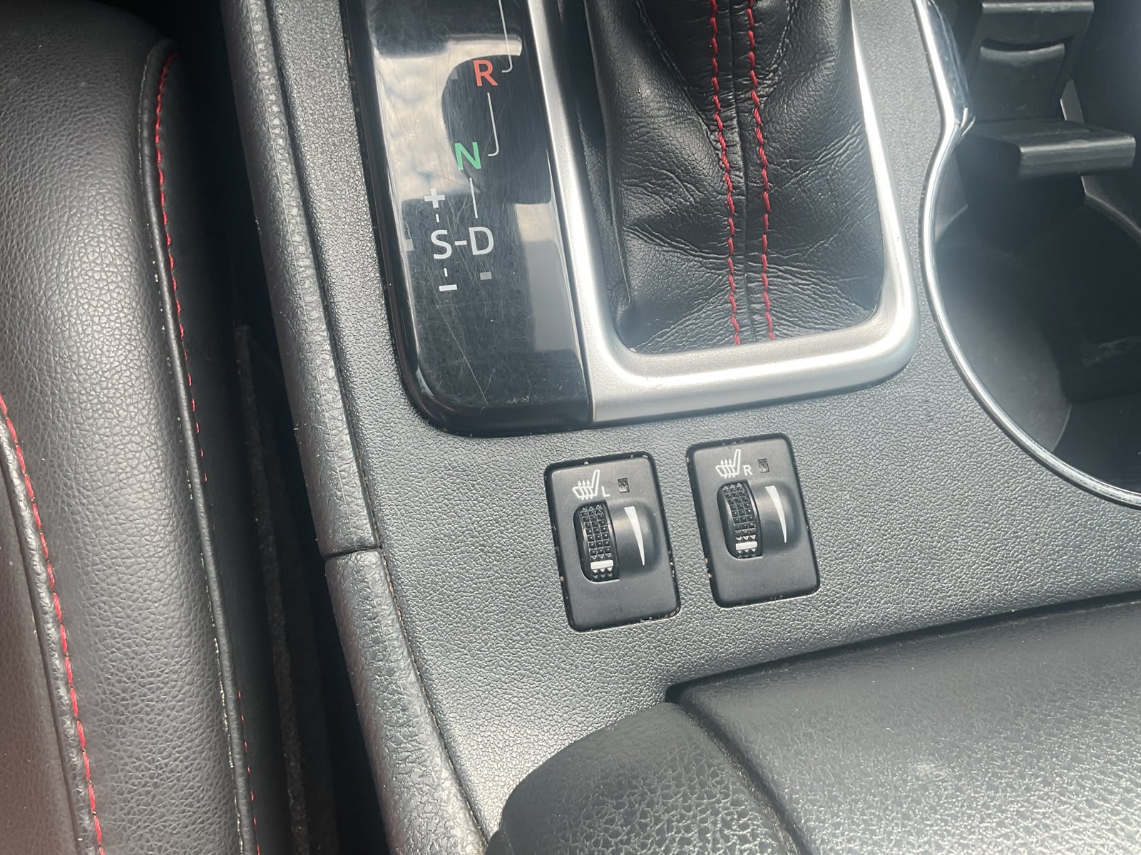 2019 Toyota Highlander used sport utility for sale at Peterson Auto Sales in Midvale, UT — photo 18 of 22