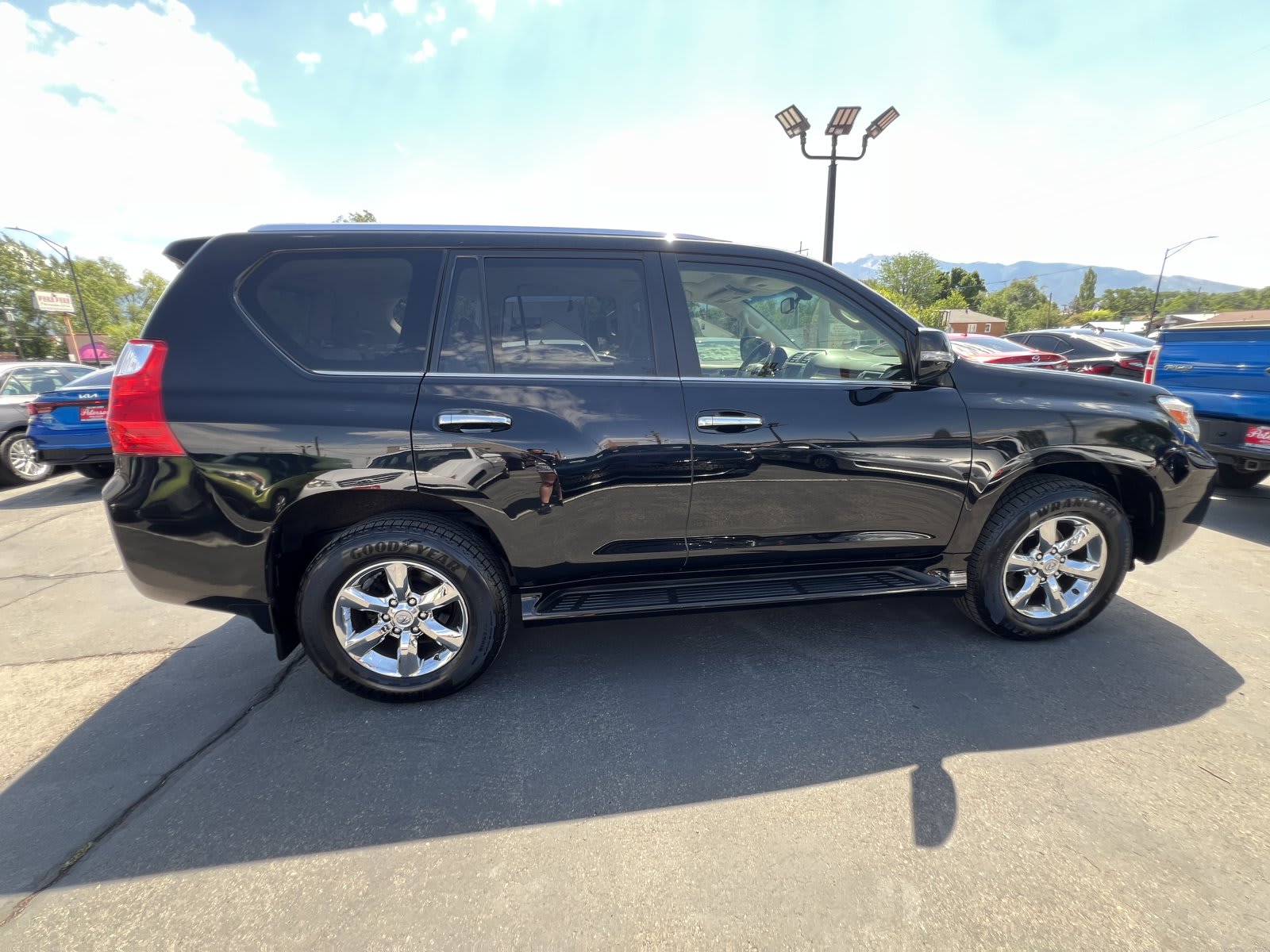 2011 Lexus GX 460 used sport utility for sale at Peterson Auto Sales in Midvale, UT — photo 4 of 23