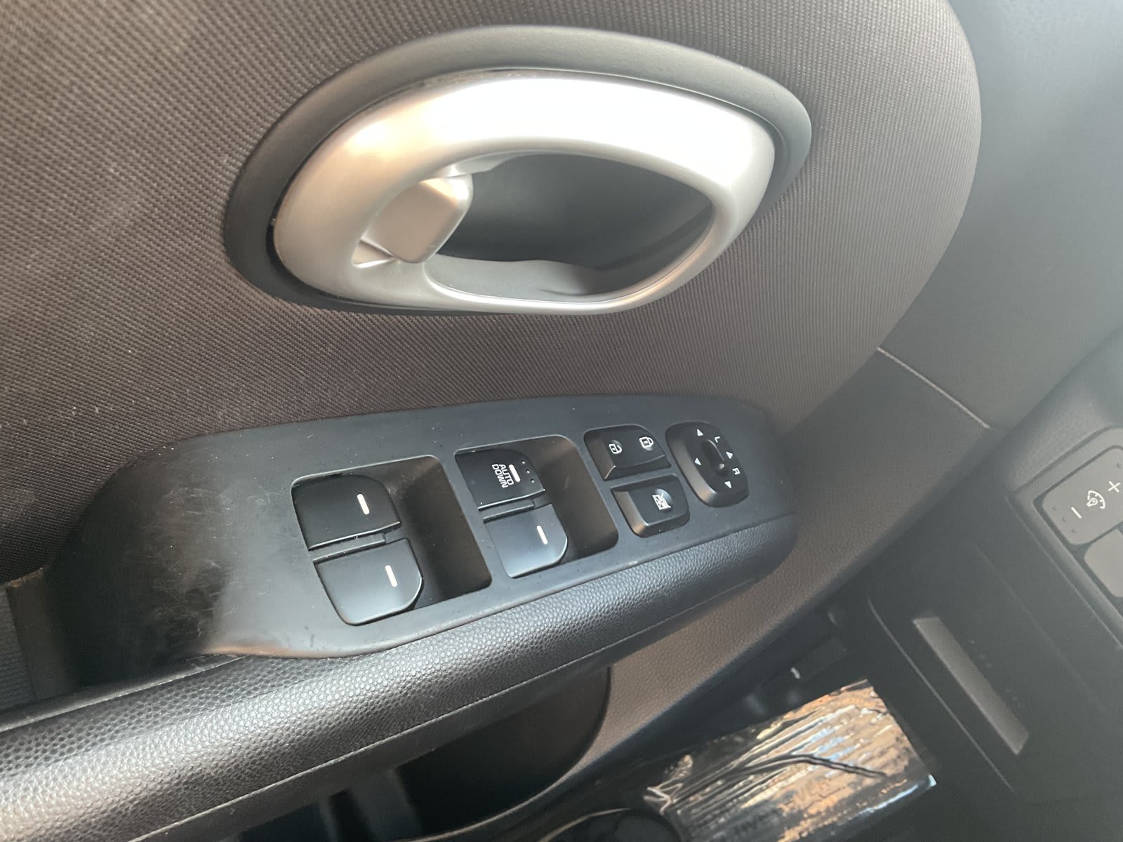 2016 Kia Soul used hatchback for sale at Peterson Auto Sales in Midvale, UT — photo 13 of 20
