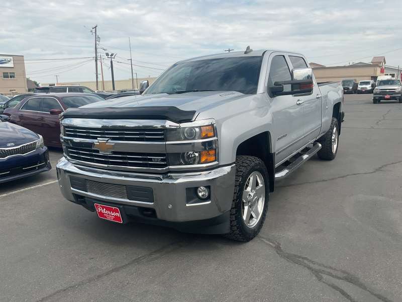 2015 Chevrolet Silverado 2500HD used crew cab pickup for sale in Midvale, UT