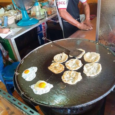 Roti Taew Nam