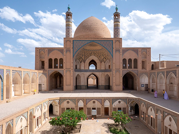 Agha Bozorg, Kashan