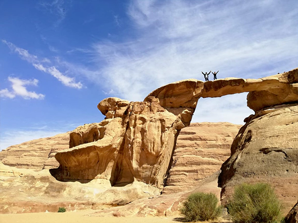 Scrambling in Wadi Rum