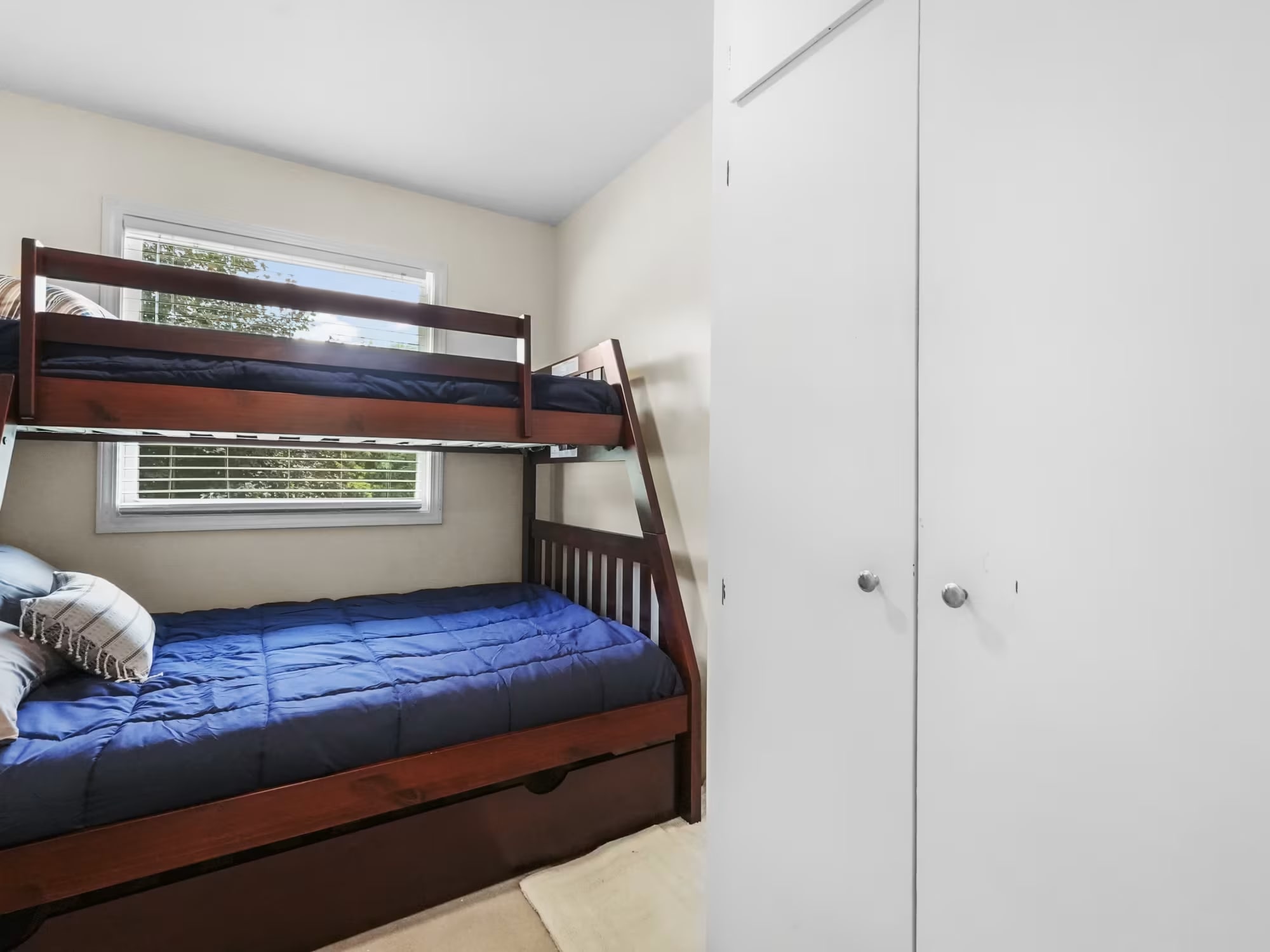 Michigan Vacation Home Rental Serenity Shores Bedroom 4
