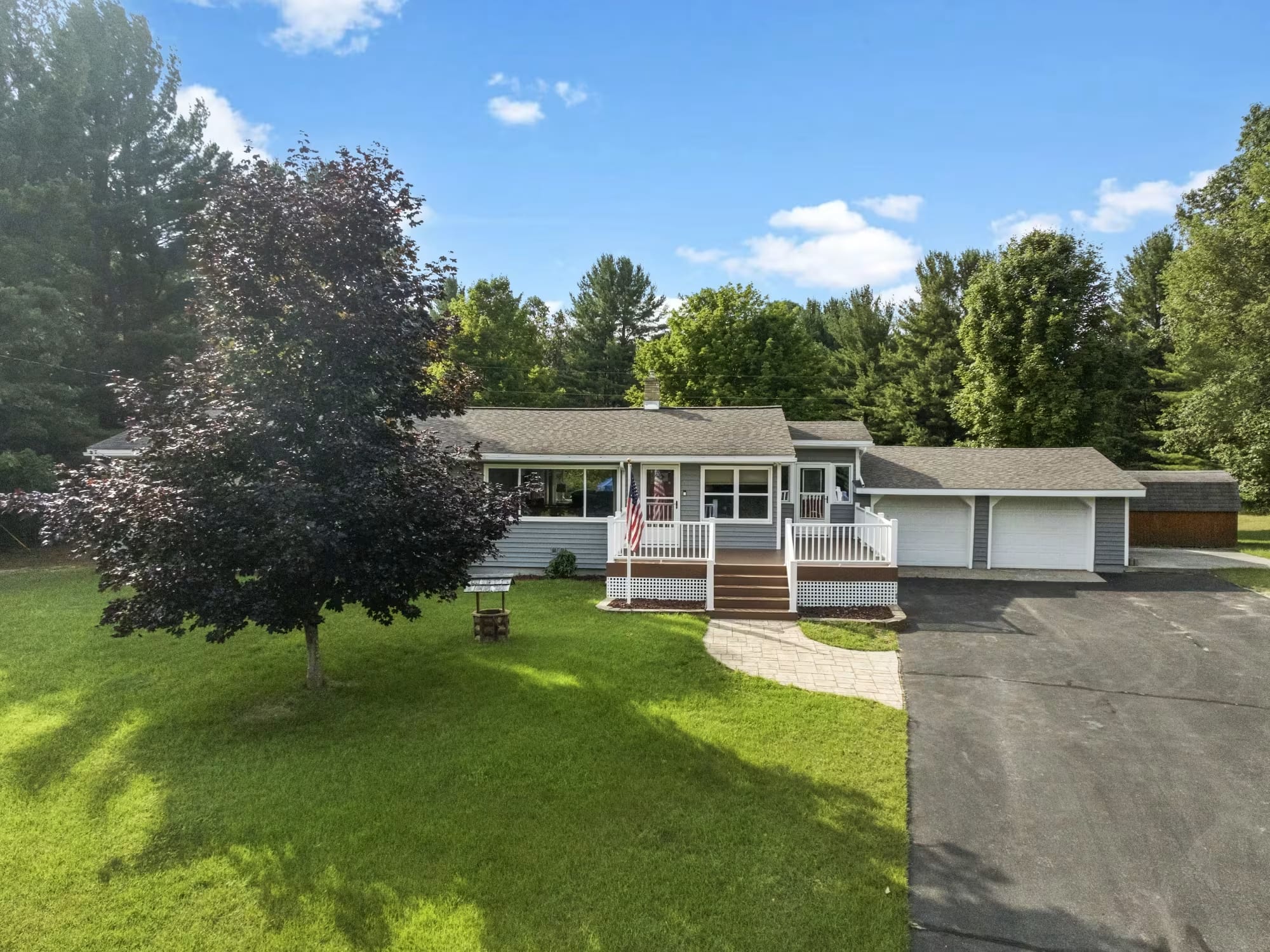 Michigan Vacation Home Rental Serenity Shores Exterior