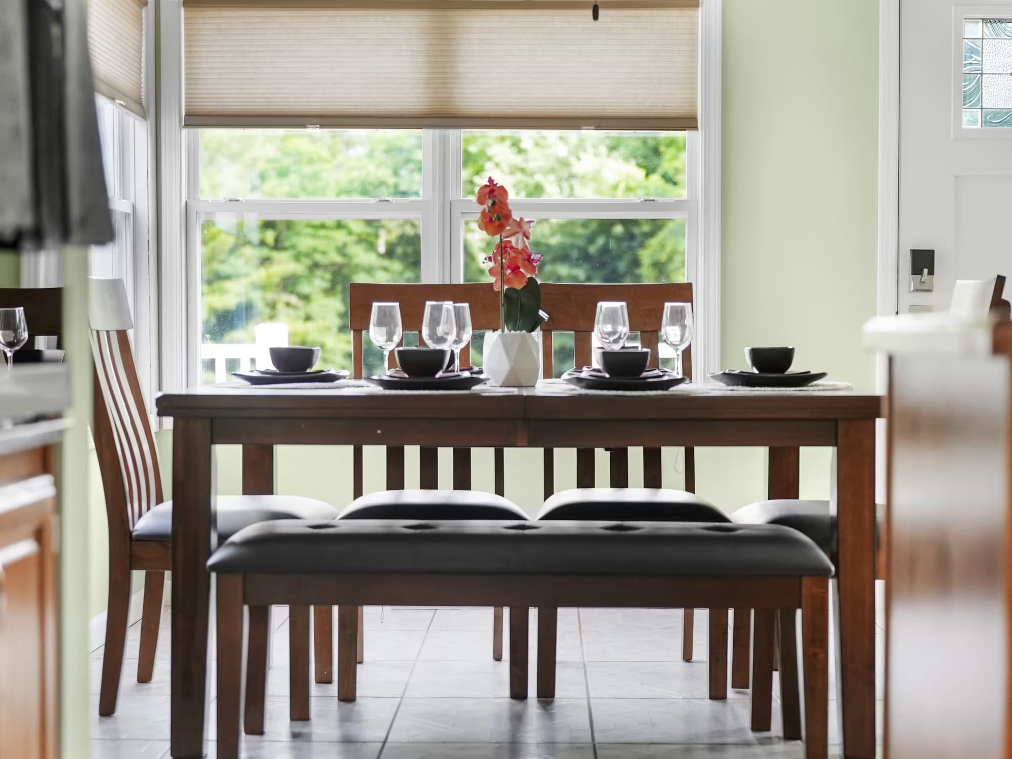 Michigan Vacation Home Rental Serenity Shores dining shot 3