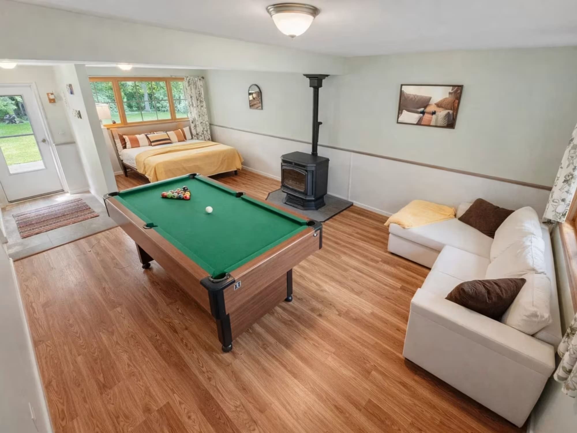 Lakefront Paradise Vacation Home Rental bedrrom 4 + game room