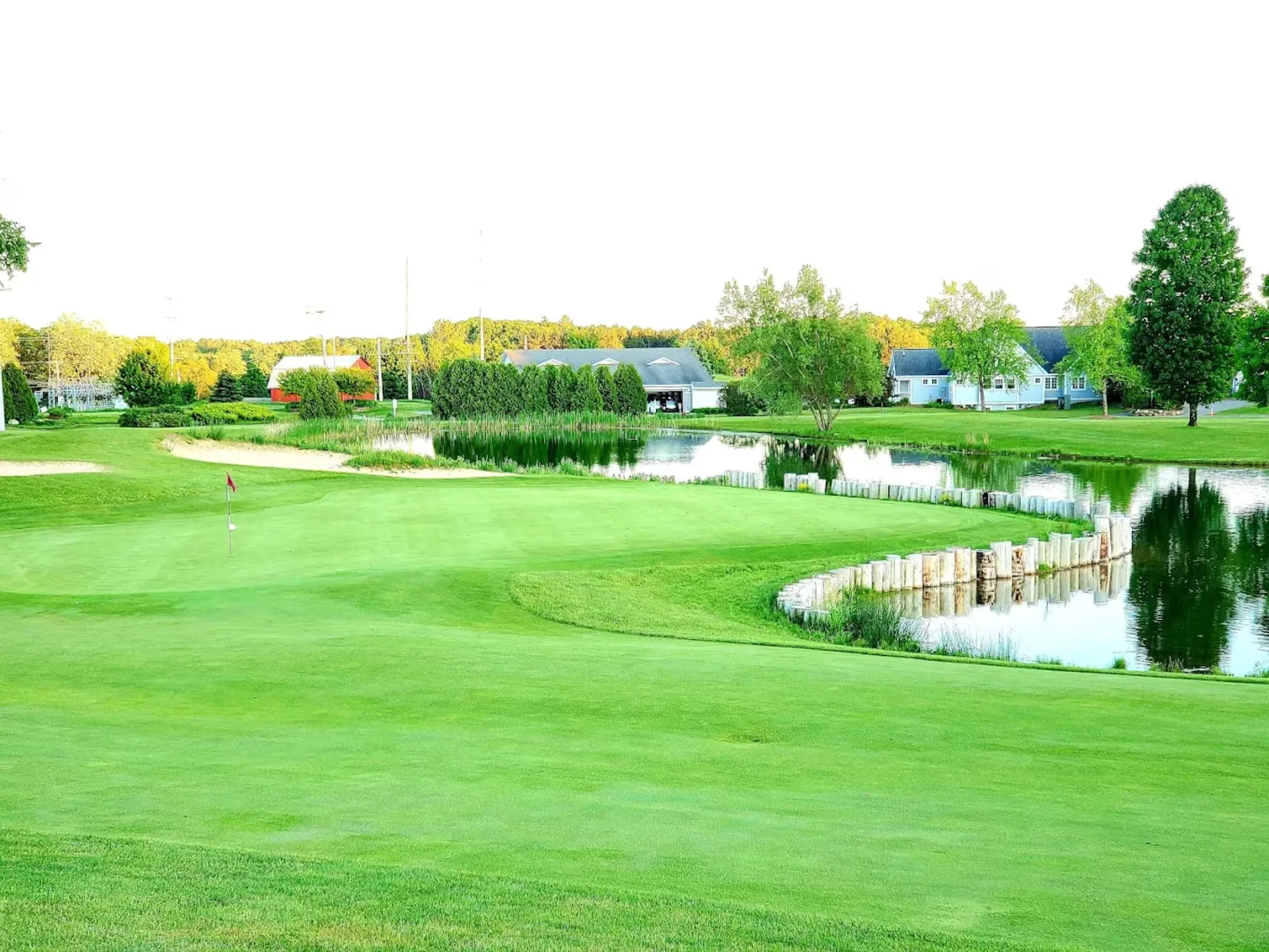 Michigan Vacation Home Rental nearby golf club
