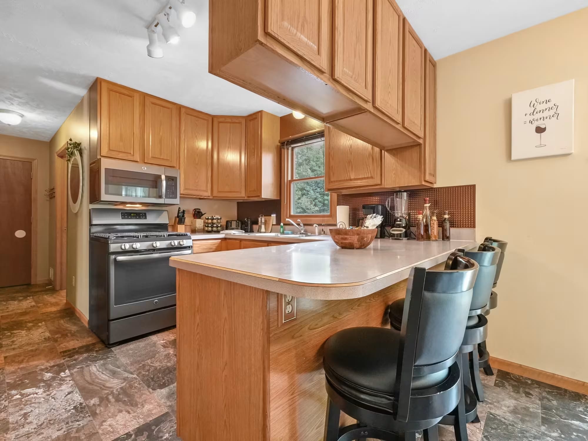 Michigan Vacation Home Rental Long Lake Retreat kitchen shot 2