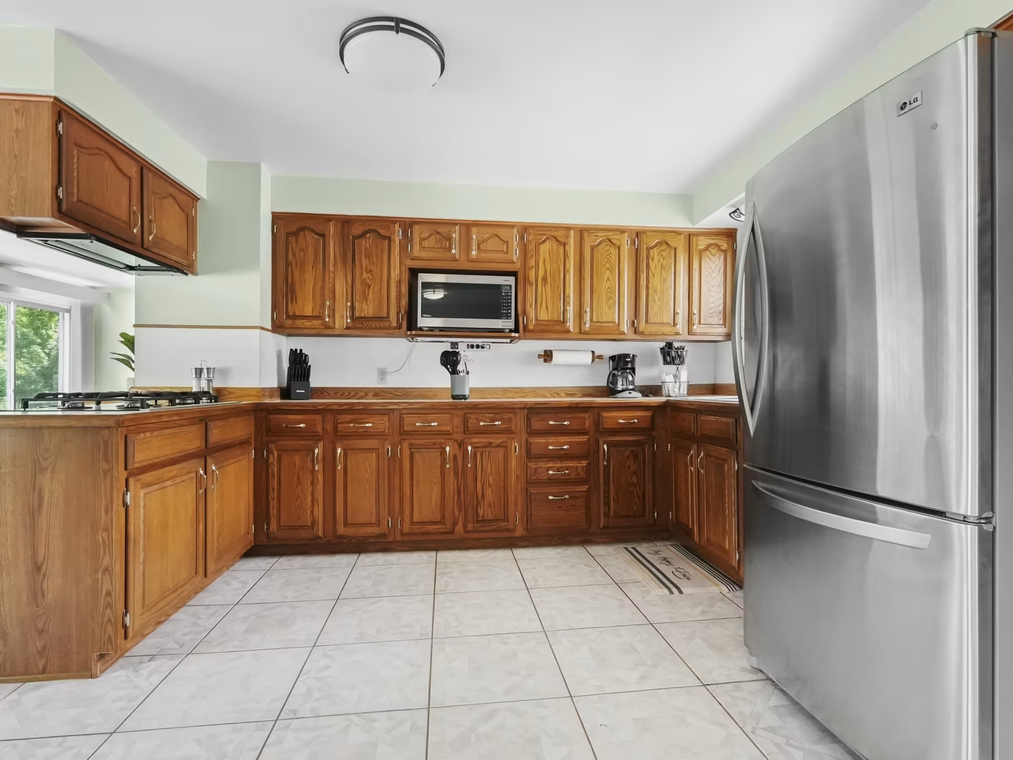 DMichigan Vacation Home Rental Serenity Shores Kitchen Shot 3