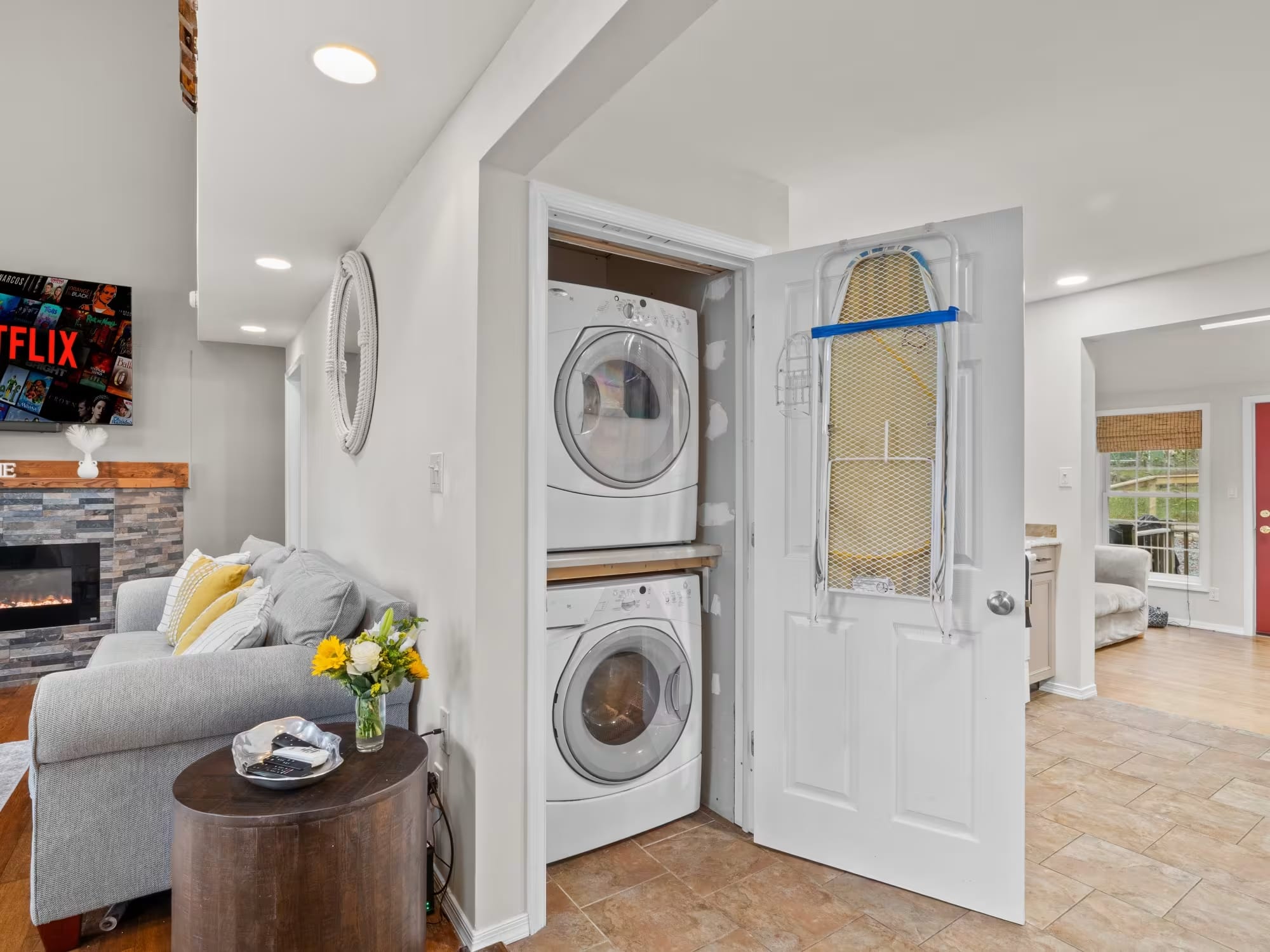 Poconos Vacation Home Rental Pocono Lake Retreat Laundry Area