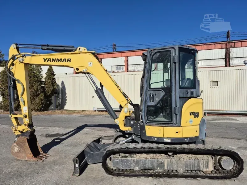 2018 YANMAR VIO55-6A: equipment imagery supplied for the Farley Tractor feature