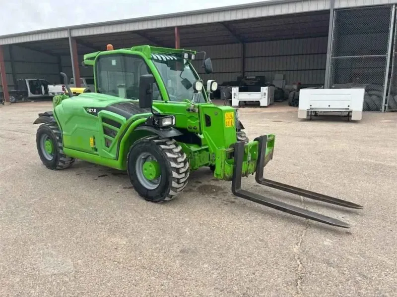 2022 MERLO P27.6EE4 PLUS, pictured on the company's website. Confirm current availability directly.
