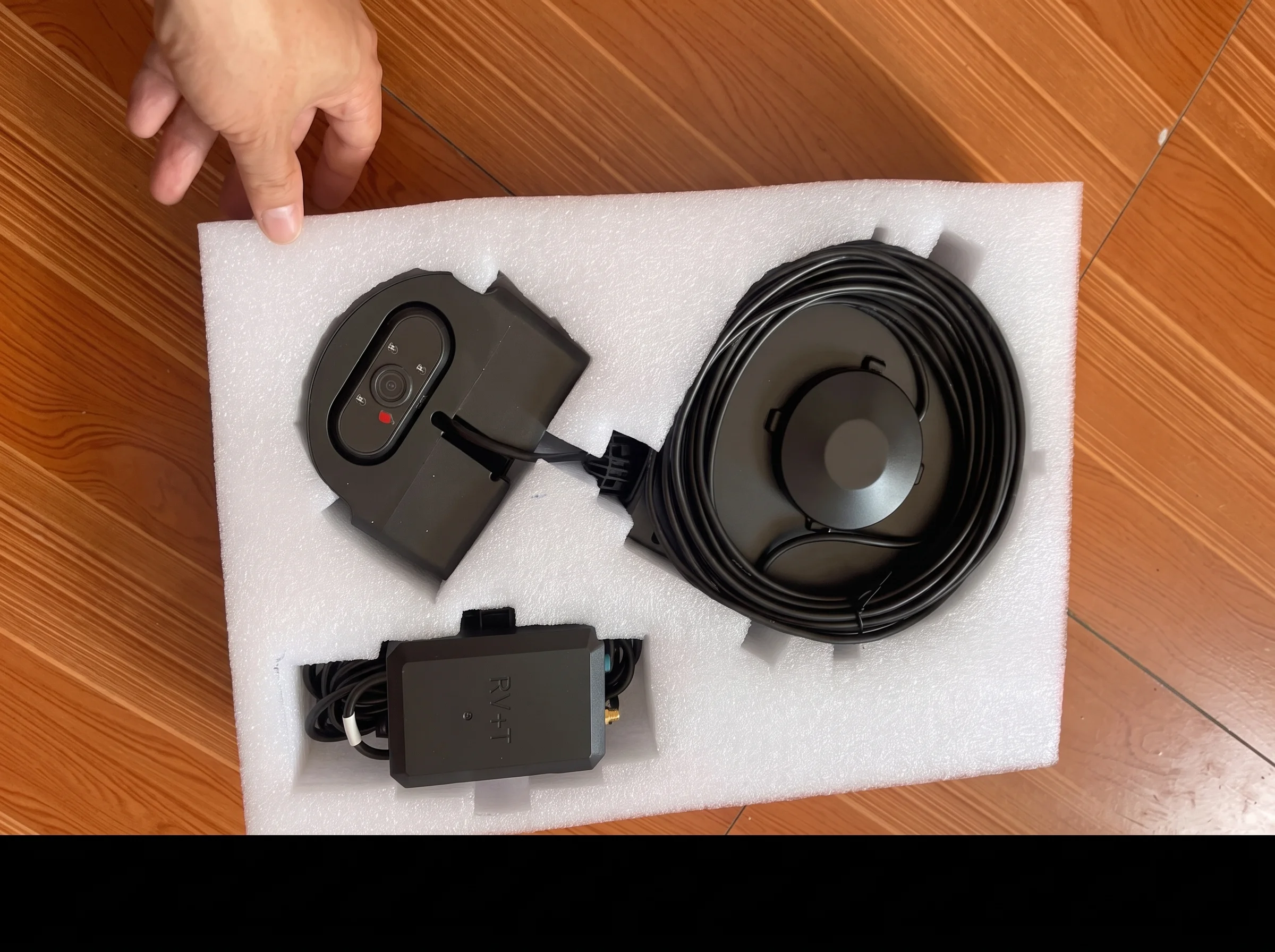 Thumbnail: RV4T lens detail