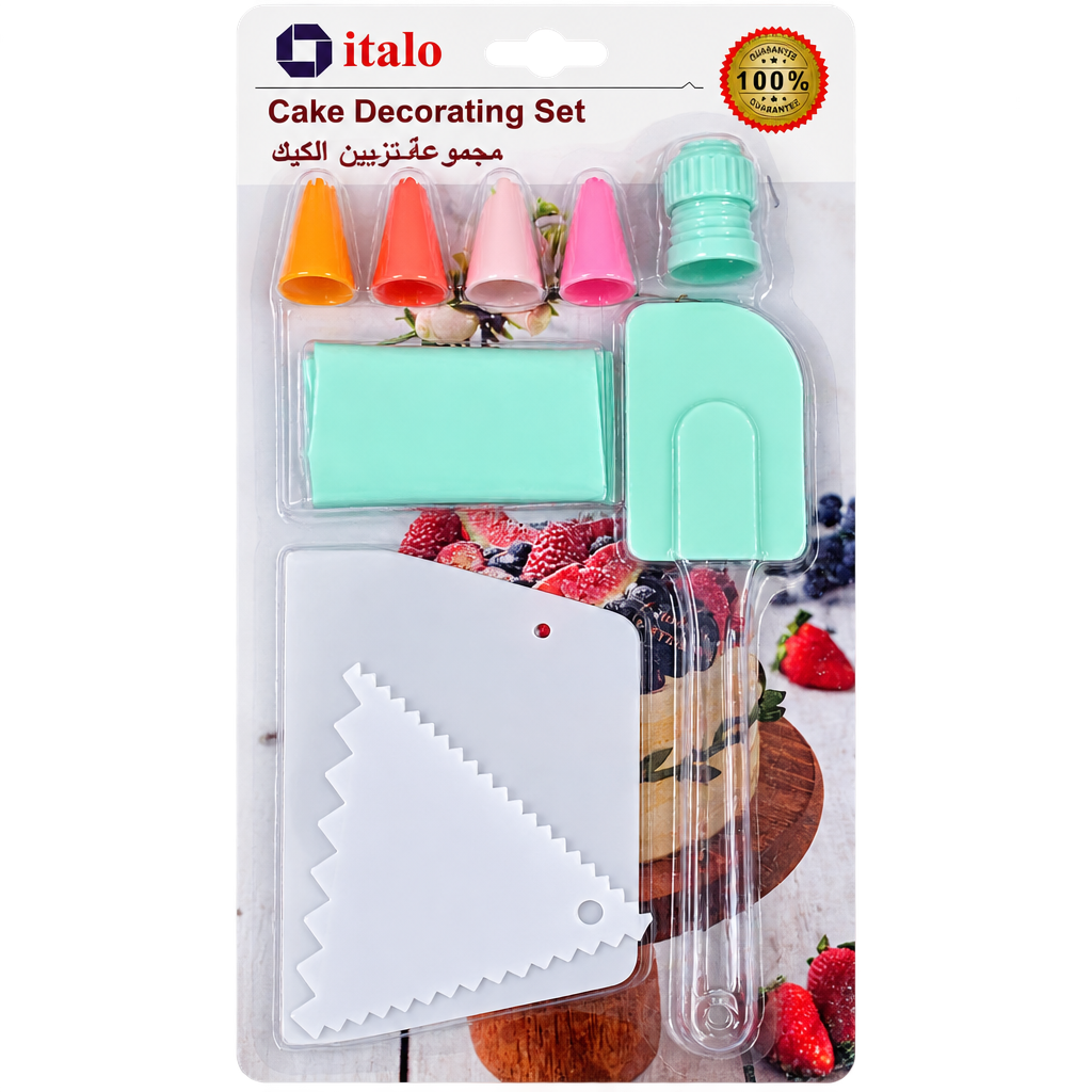 CAKE DECORATING SET