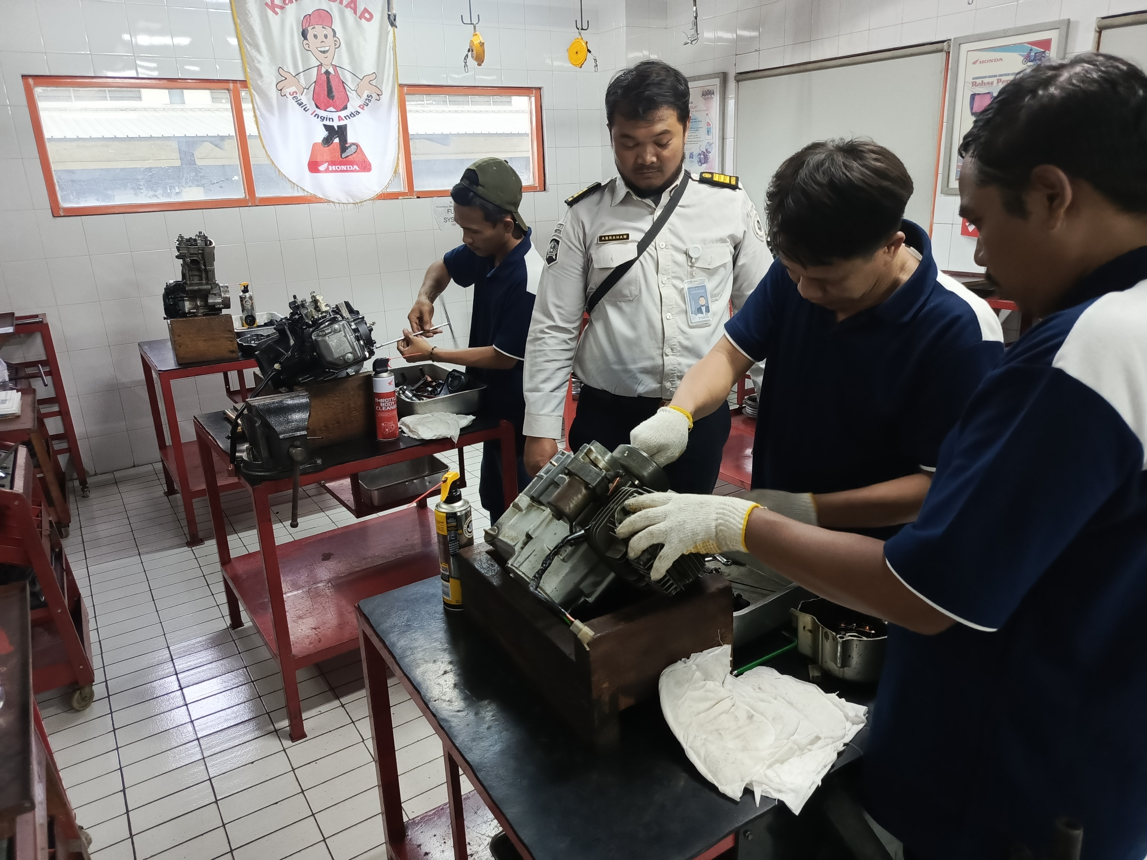 Tingkatkan Keterampilan dan Kemandirian, Klien Pemasyarakatan Ikuti Pelatihan Servis AC Hari Kedua