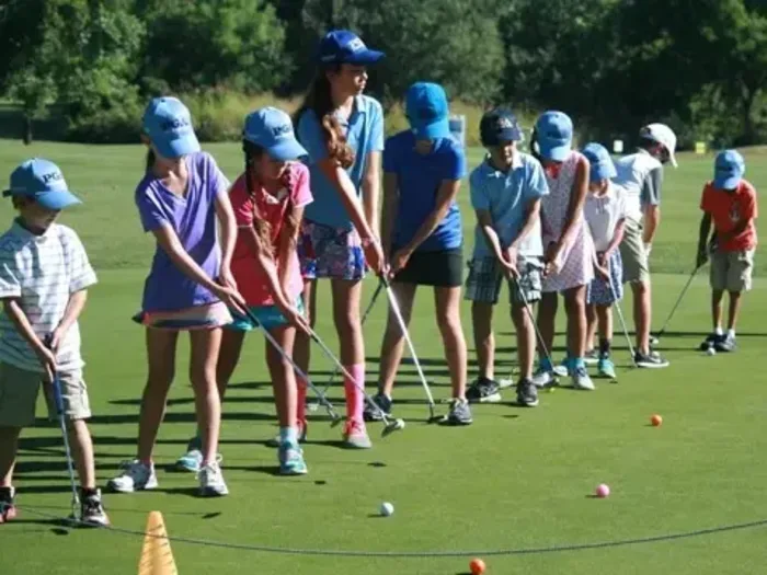 JUNIOR GOLF (Ages 10-14) w/ ON COURSE PLAY