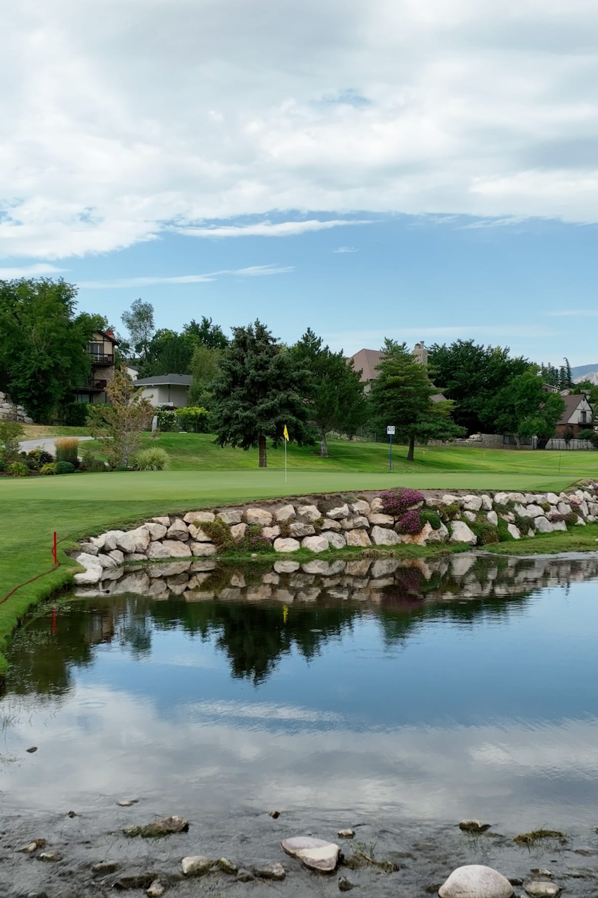 Oakridge Country Club