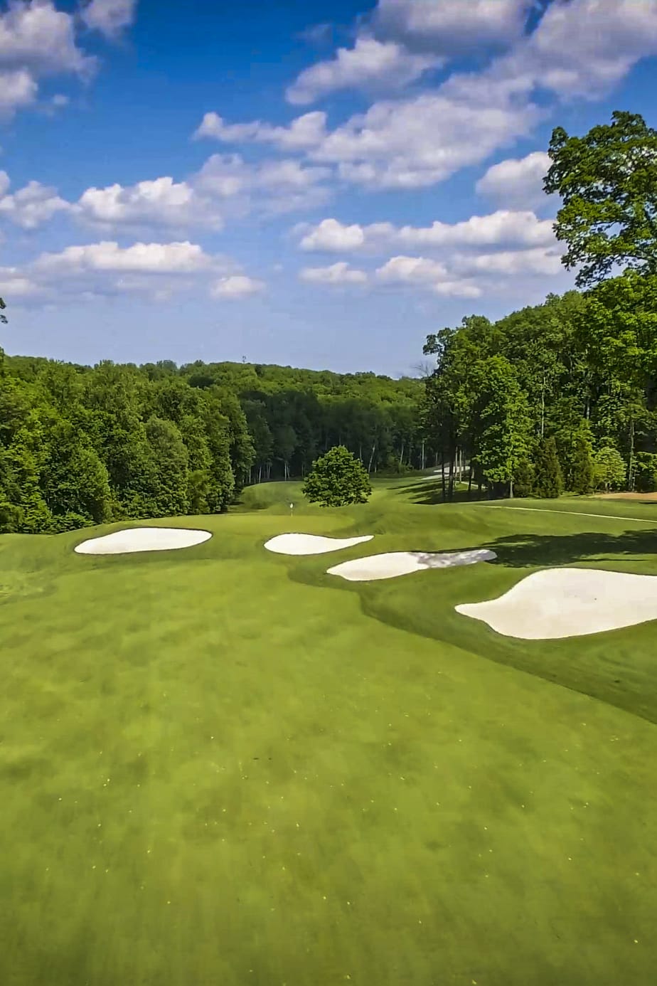 Hole 1 at Caves Valley Golf Club