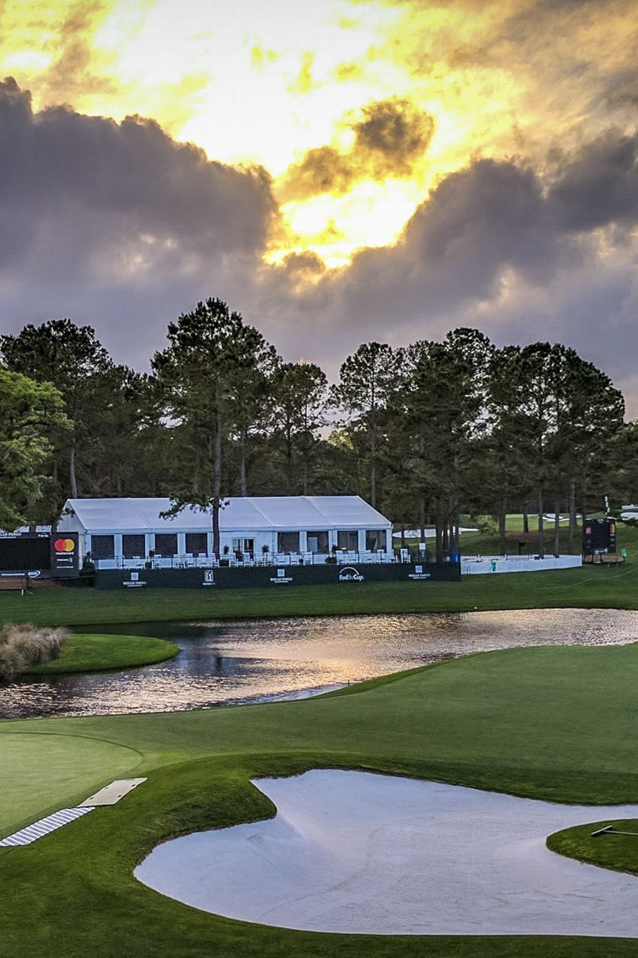 Eagle Point Golf Club