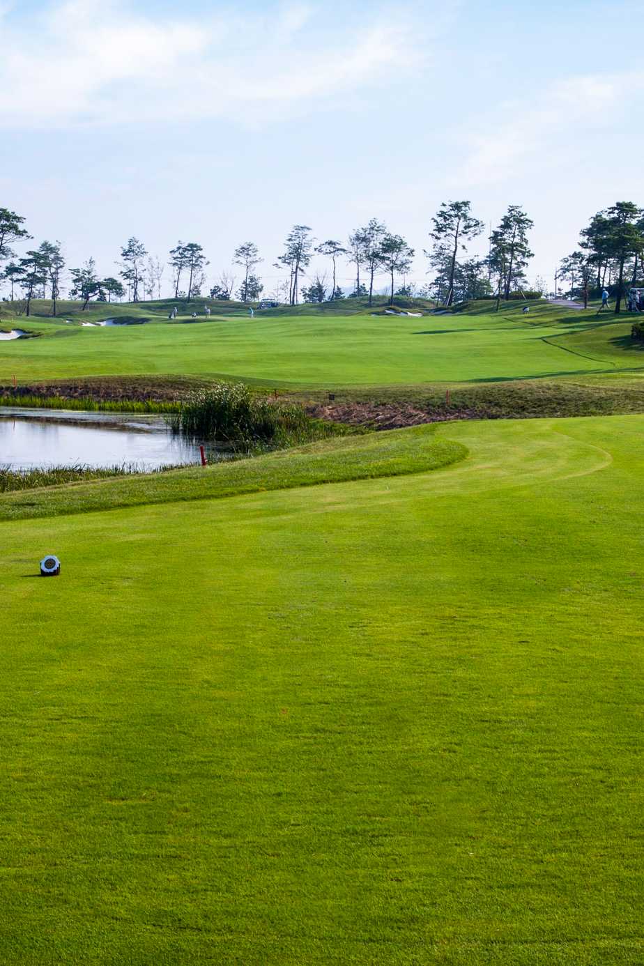 Hole 1 at Jack Nicklaus GC Korea