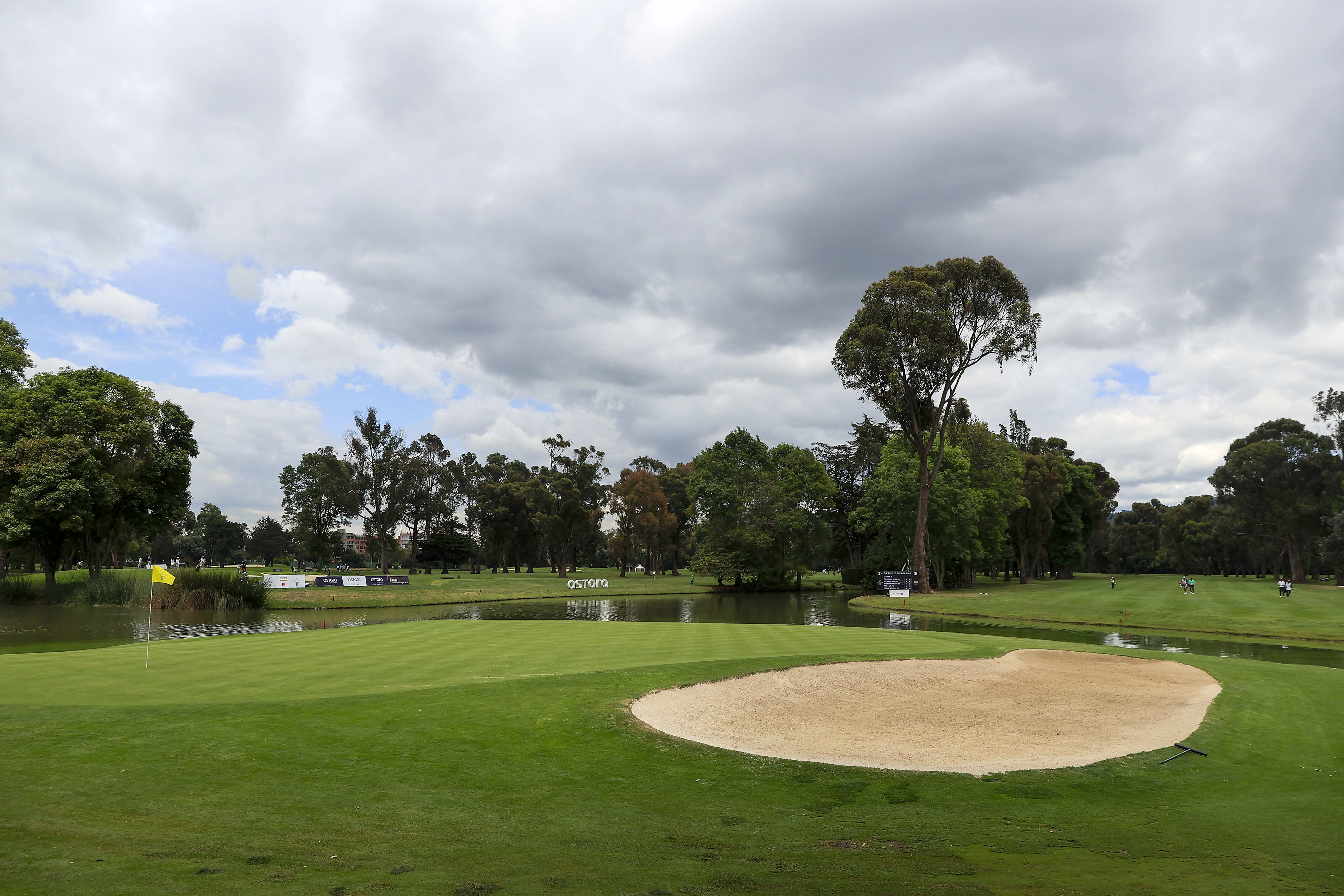 Country Club de Bogota-Lagos