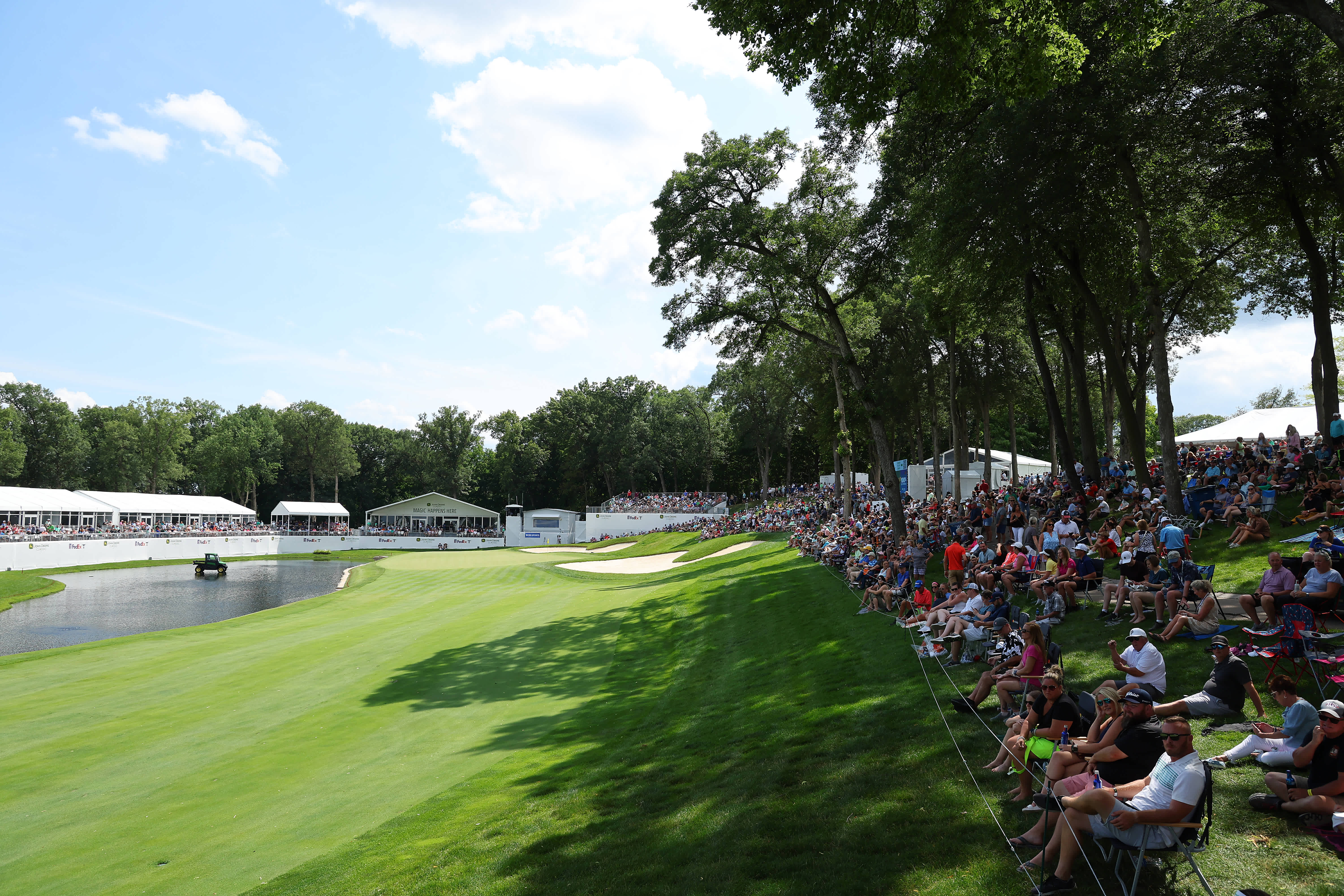 PGA JOHN DEERE CLASSIC  Fedex Cup　値下げ‼️ Four FedExCup leaders among casualties of record-matching