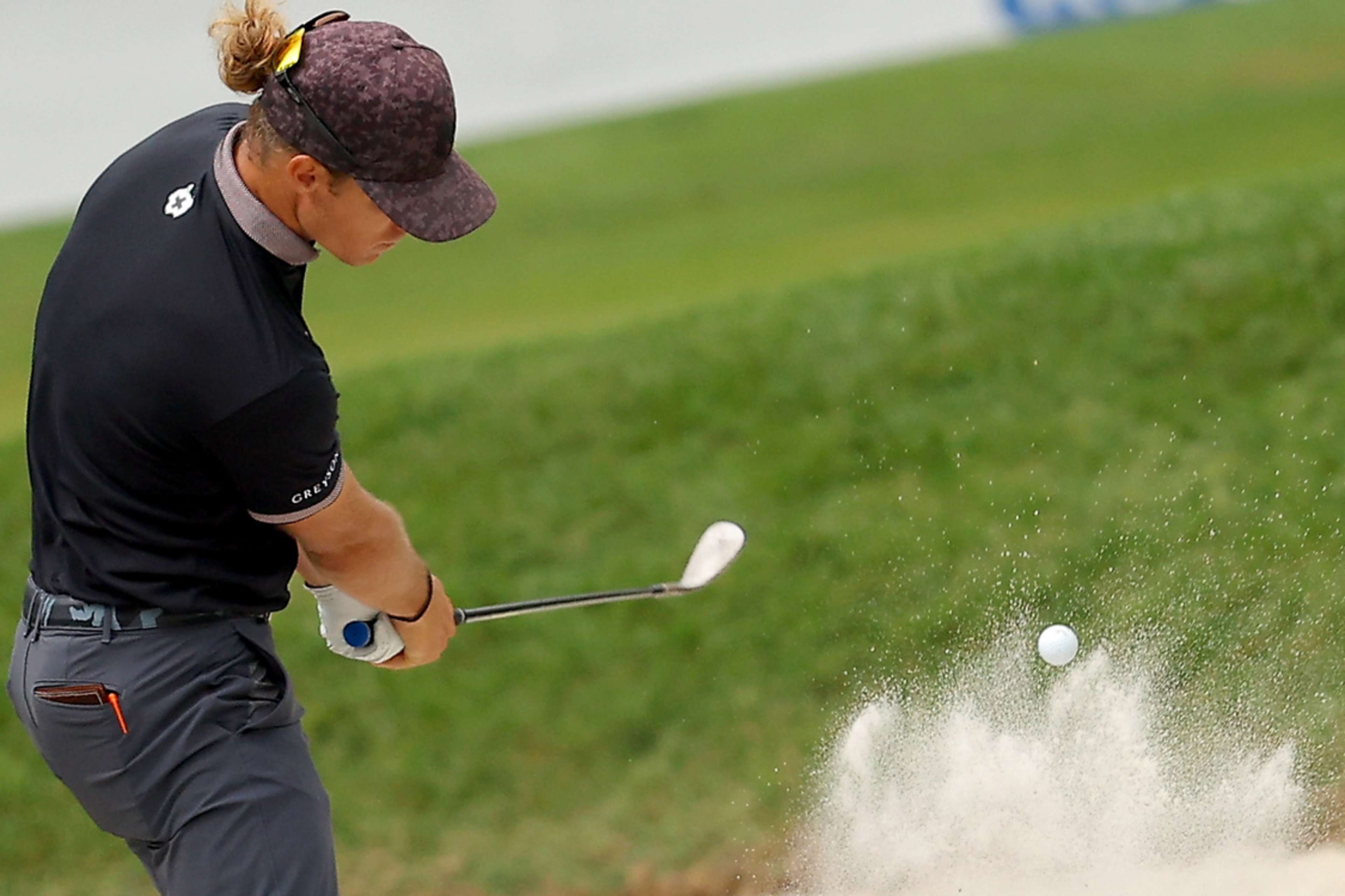 Why Morgan Hoffmann wasn’t penalized after being struck by sand shot