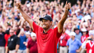 Tiger Woods wins 2018 TOUR Championship