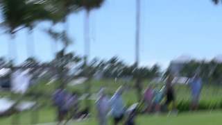 Taylor Dickson makes birdie on No. 8 at Bahamas Classic Atlantis