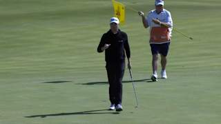 Justin Thomas gets up-and-down for birdie at THE CJ CUP