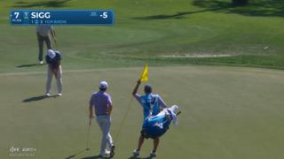 Greyson Sigg holes 16-foot birdie putt at Cognizant Classic