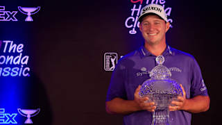 Sepp Straka wins in the rain at Honda