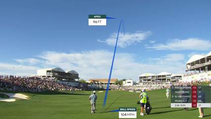 Si Woo Kim | Round 3 | 18th hole | Shot 2 | 2026 WM Phoenix Open