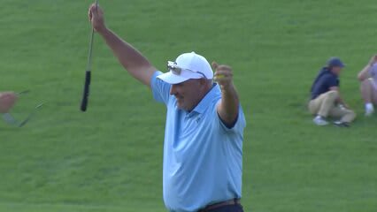 Ángel Cabrera seals victory on 72nd hole at Senior PGA