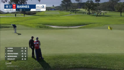 Erik Barnes sinks a 52-foot birdie putt at Farmers