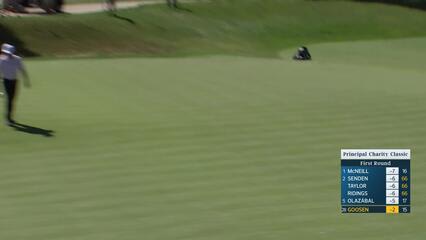 Retief Goosen makes eagle putt on No. 15 at Principal Charity Classic