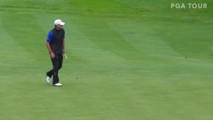 Steve Stricker rolls in 15-foot birdie putt at John Deere