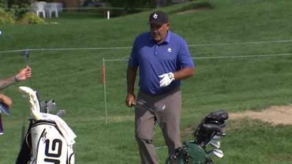 Ángel Cabrera makes birdie on No. 14 at The Ally Challenge