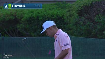 Sam Stevens sinks 11-foot putt for birdie on No. 2 at RBC Heritage