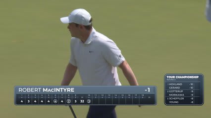 Robert MacIntyre holes 29-foot shot for birdie on No. 10 at TOUR Championship