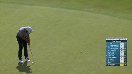 Keegan Bradley sinks 10-foot birdie putt on No. 9 at Travelers