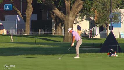 Tom Hoge reaches par-5 No. 1 in two, makes birdie at Charles Schwab