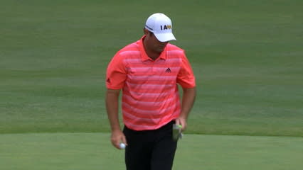 Steven Bowditch holes his downhill putt for birdie at AT&T Byron Nelson