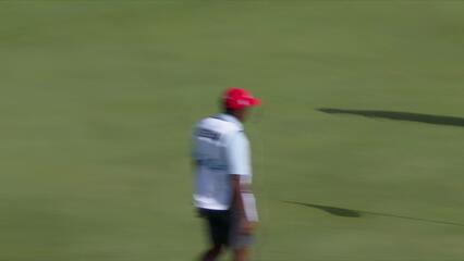 David Skinns holes out for birdie on No. 17 at Puerto Rico