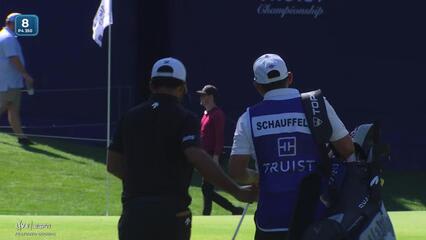 Xander Schauffele drains 4-foot putt for birdie on No. 8 at Truist Championship