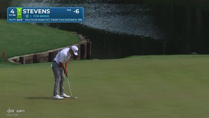 Sam Stevens sinks 24-foot birdie putt on No. 4 at RBC Heritage